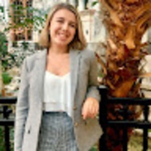 Meet your Posher, Annamaria